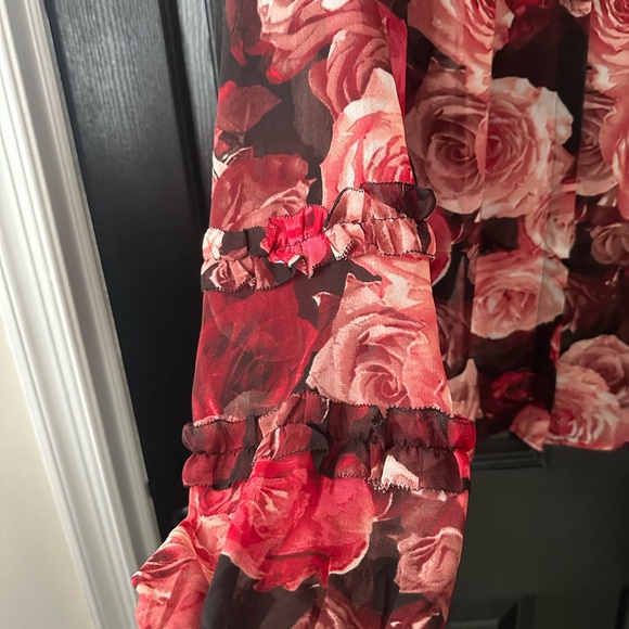 White House Black Market Rose Print Sheer Blouse - Picture 4 of 5